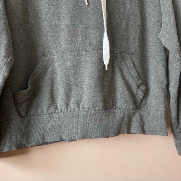 ✨3/$30✨ SWS Women’s Dark Grey Long Sleeve Hoodie - Picture 4 of 7